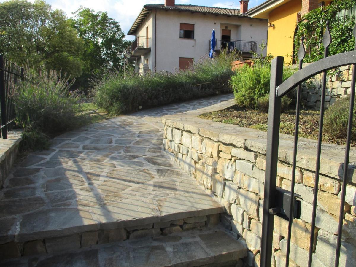 Il Risveglio Dei Sensi Villa Fossato di Vico Kültér fotó